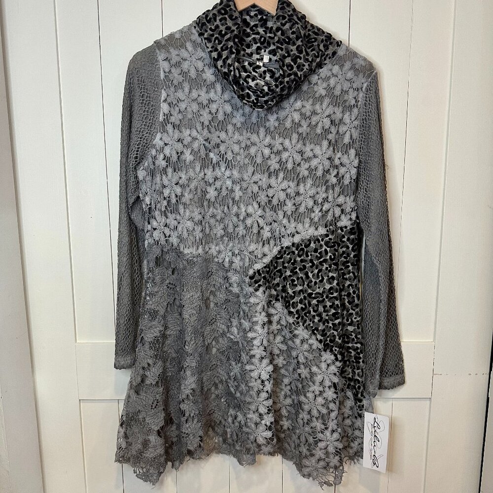 Lulu-B Gray Lace Patchwork Tunic Top M Leopard Velvet Cowl Neck Artsy Boho